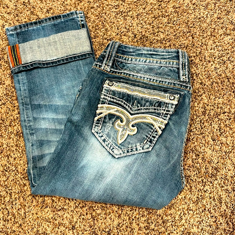 Rock Revival Capri’s